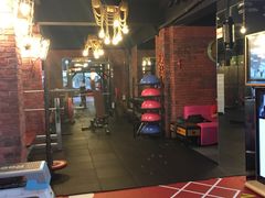 -GYMPLUS私教健身会馆(大悦城店)