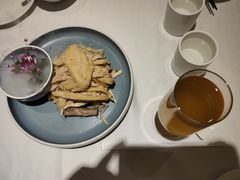 盐焗手撕鸡-尚一汤 广东炖汤(金桥国际店)