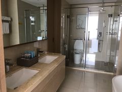 -兴芮温泉度假区