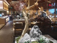 -蜜桃餐厅·伴山(湖滨商业街店)