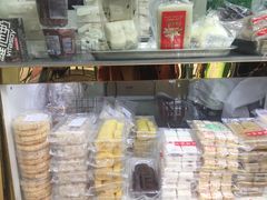 零售区-上海虹口糕团(福州路店)