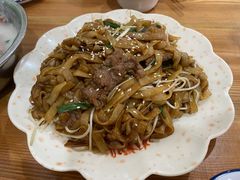 干炒牛河-南记食粥坊·宵夜大排档(莲花总店)