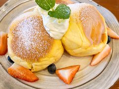 莓果奶油芝士舒芙蕾松饼-UPPER KITCHEN(延安路店)