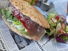 -靡瑅miti西式融合餐吧(星海湾水岸风情街店)