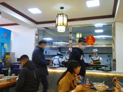 大堂-门框胡同百年卤煮(新街口店)