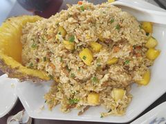 -岛中岛·海鲜大排档·万宁老字号(东澳店)