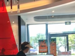 -必胜客(绿地新都会店)