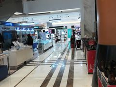 -资和信百货商场