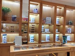 -宝丽眼镜(湖墅店)