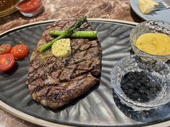 -Let'sBURGERplus·非常创意汉堡(三里屯店)