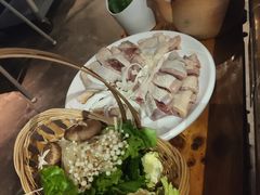 -同仁四季椰子鸡(海岸城天利店)