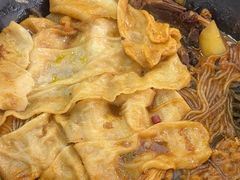 -屯老二农家铁锅炖·行业领军者(梅江店)