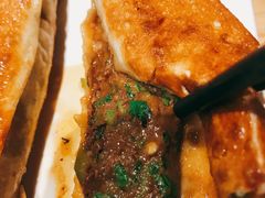 牛肉尖椒香菜-左邻右舍褡裢火烧(石榴园店)