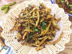 -江城燕子大排档(江汉路步行街店)