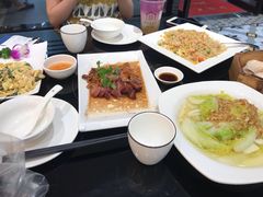 -玉兰苑一等茶餐厅