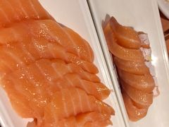 三文鱼刺身-四海一家自助餐(益田假日广场店)