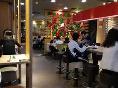 大堂-麦当劳(海岸城店)