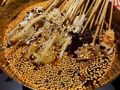 -何师烧烤Pro ·江湖川菜·小龙虾·精酿(太古里旗舰店)