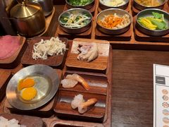 -银米·云南传统过桥米线(双廊黑金冠店)