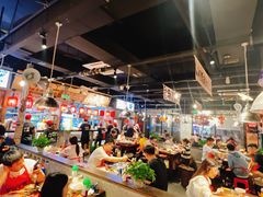 -萍姐火锅·公路夜市(武汉首店)