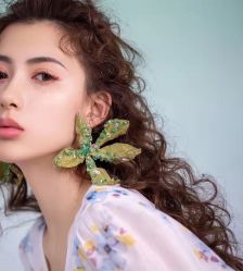 -施华洛婚纱摄影会所(范阳中路店)