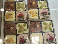 -山与蓝·轻糖鲜果蛋糕(勒泰店)