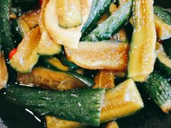 小清新黄瓜-啊美丽炭火烤肉(滑翔一店)