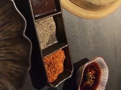 -铭牛烧肉·和牛海鲜自助(高新月牙湖店)