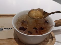 蔓越莓桃胶银耳-炖物24章·顺时轻养茶(杭州大厦店)