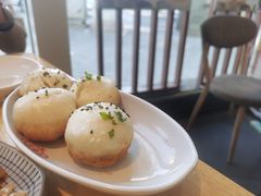 -玖鲜小笼(中山广场店)