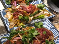 牛三样-燚店·铁板鱼蛙·烤肉·烤串(北新桥店)