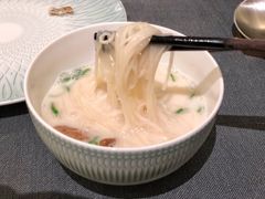 鱼汤面-沈灶河豚宴·河豚融合餐厅(汉中路店)
