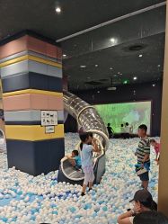 -MELAND CLUB亲子乐园·派对·餐厅(北京芳圆里ID MALL店)