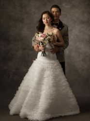 -雪中彩影婚纱摄影·微光艺术中心