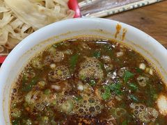 -龙鳞路第一家牛肉汤