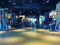 -MR.COOL健身工作室(浦江城市生活广场店)