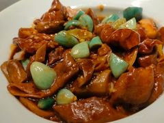 腊八蒜烧肥肠-那家小馆•北京菜•烤鸭(中关村店)