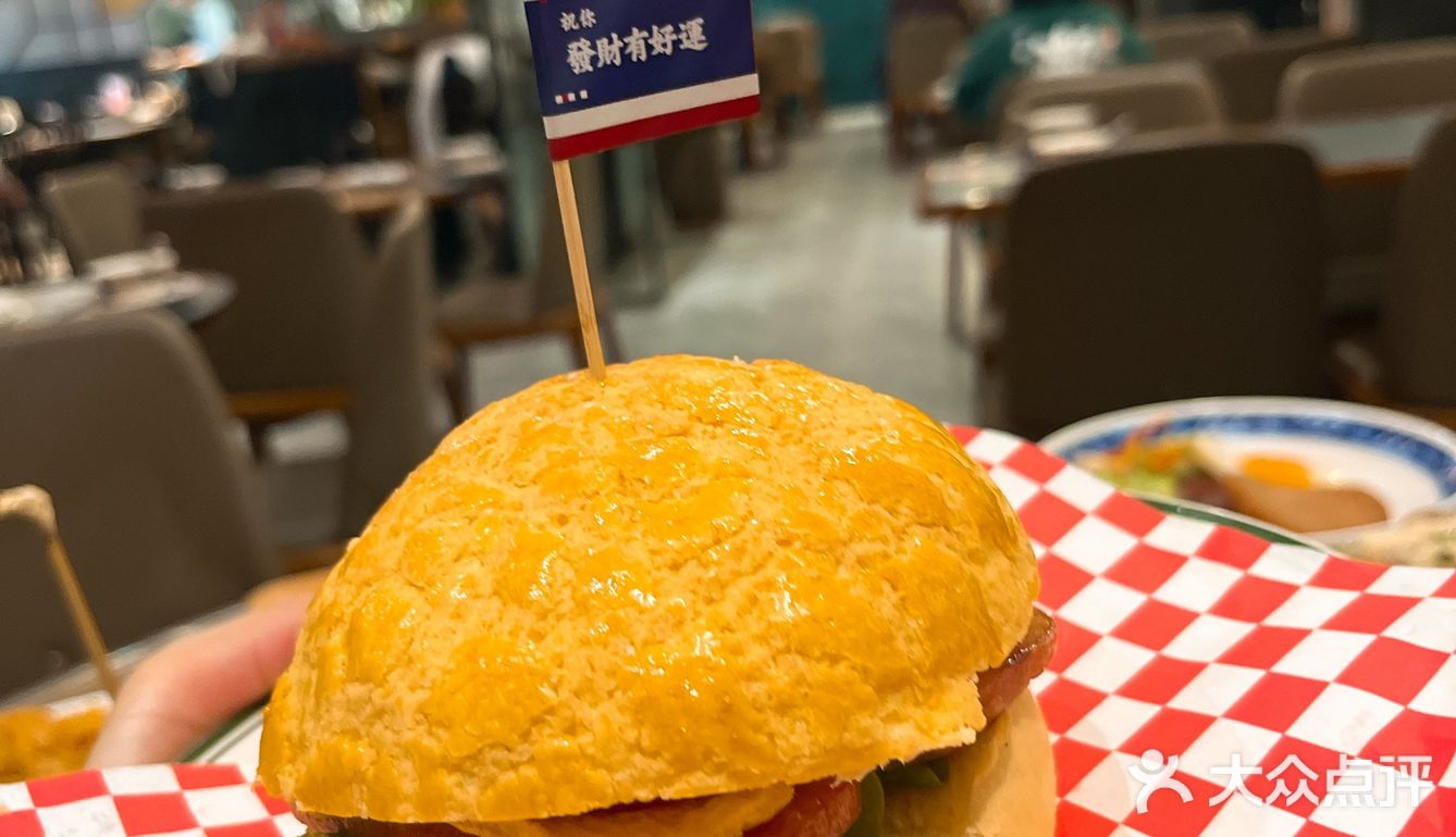 重庆探店｜老牌正宗港式茶餐厅金翠河