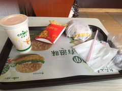 -华莱士·全鸡汉堡(火车站店)