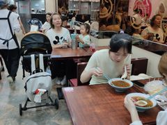 大堂-小杨生煎(金山百联购物中心3楼店)