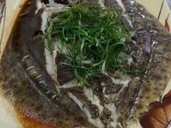 -霞涌市场海鲜摆卖区