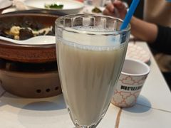 -阿瓦山寨·湘菜现炒·剁椒鱼头王(咸阳总店)