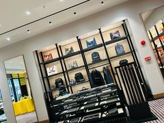 -COACH蔻驰(太古汇店)