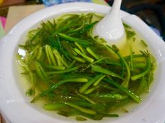 -泸沽肴(泸沽湖大洛水村农村信用社旁店)