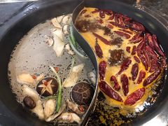 鸳鸯锅-井格重庆火锅(临平银泰城店)