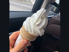 -麦当劳(友谊路得来速店)