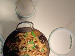 -亚伟瓦罐面美食城(淇县总店)