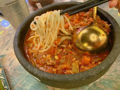 小锅米线-浩海火燒雲傣家菜(芮欧百货店)