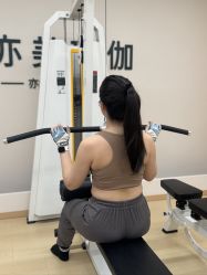 -亦美瑜伽·普拉提