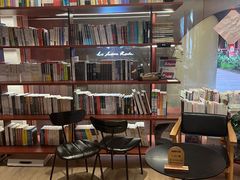 -二酉书店TOYOU BOOKS